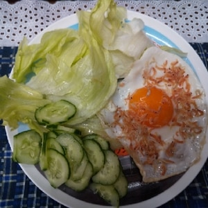 母の日の朝食にワンプレート目玉焼き